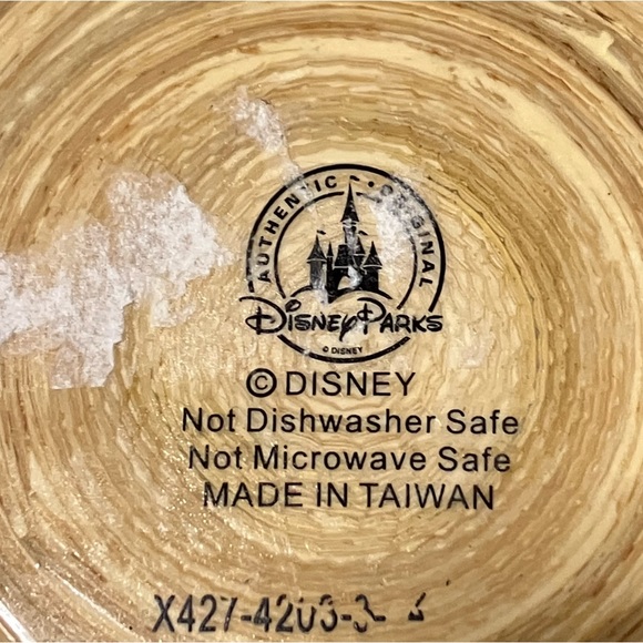 Disney Adventureland Enchanted Tiki 9" Bamboo Plate Menehune Parks Exclusive - Picture 8 of 8